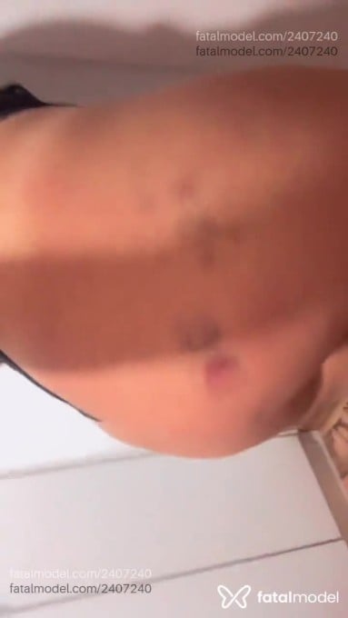 Acompanhante mulher com cabelo castanho de olhos castanhos em Cabo Frio Acompanhante mulher com cabelo castanho de olhos castanhos em Cabo Frio - Julia