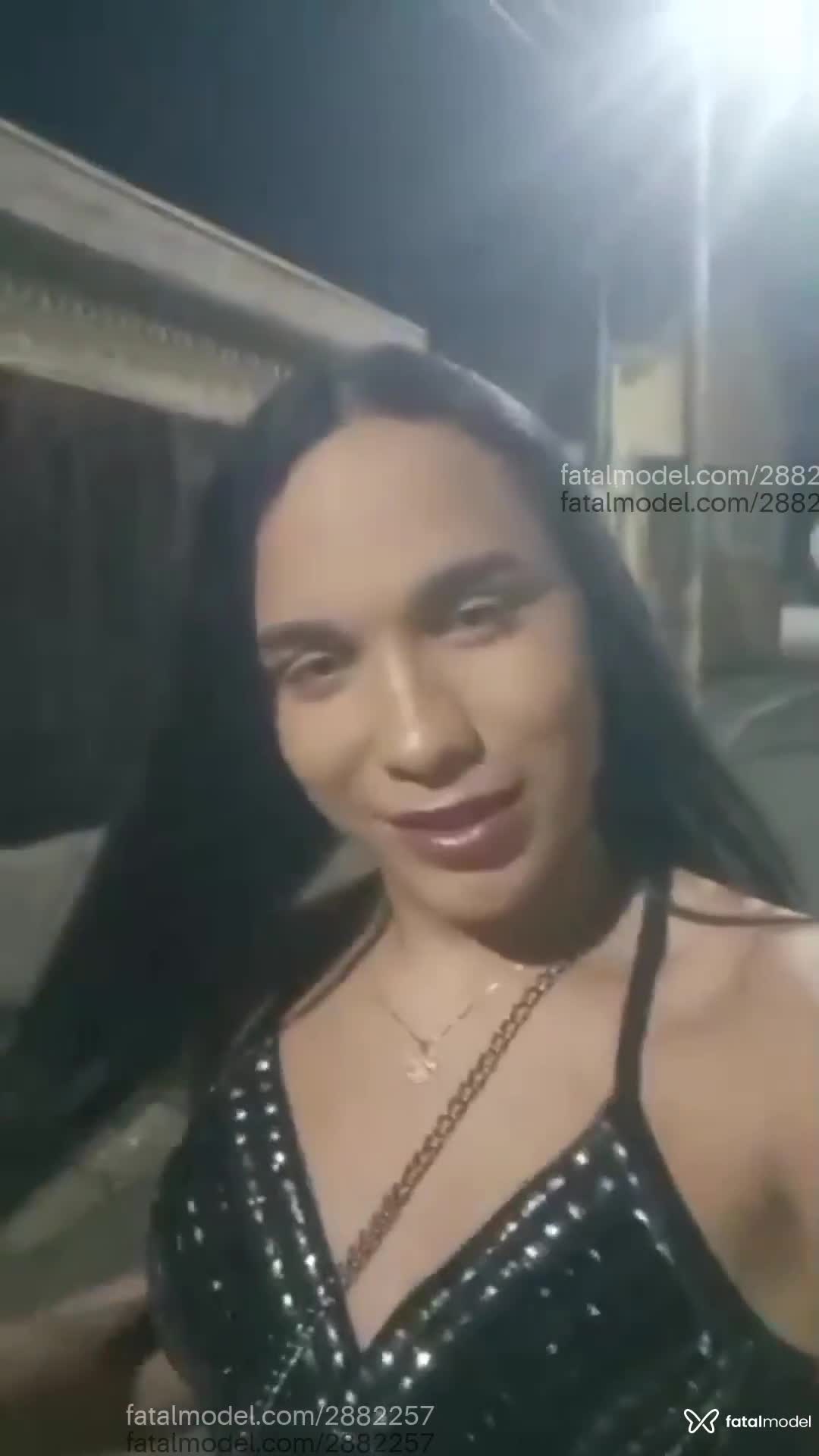 Acompanhante mulher trans morena (o) de olhos pretos em Extrema - Maya Rebeca