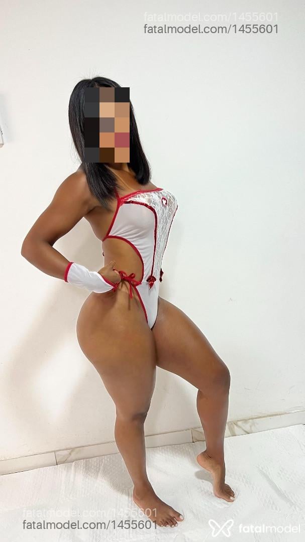 Acompanhante mulher morena (o) de olhos castanhos em Atibaia - Morena
