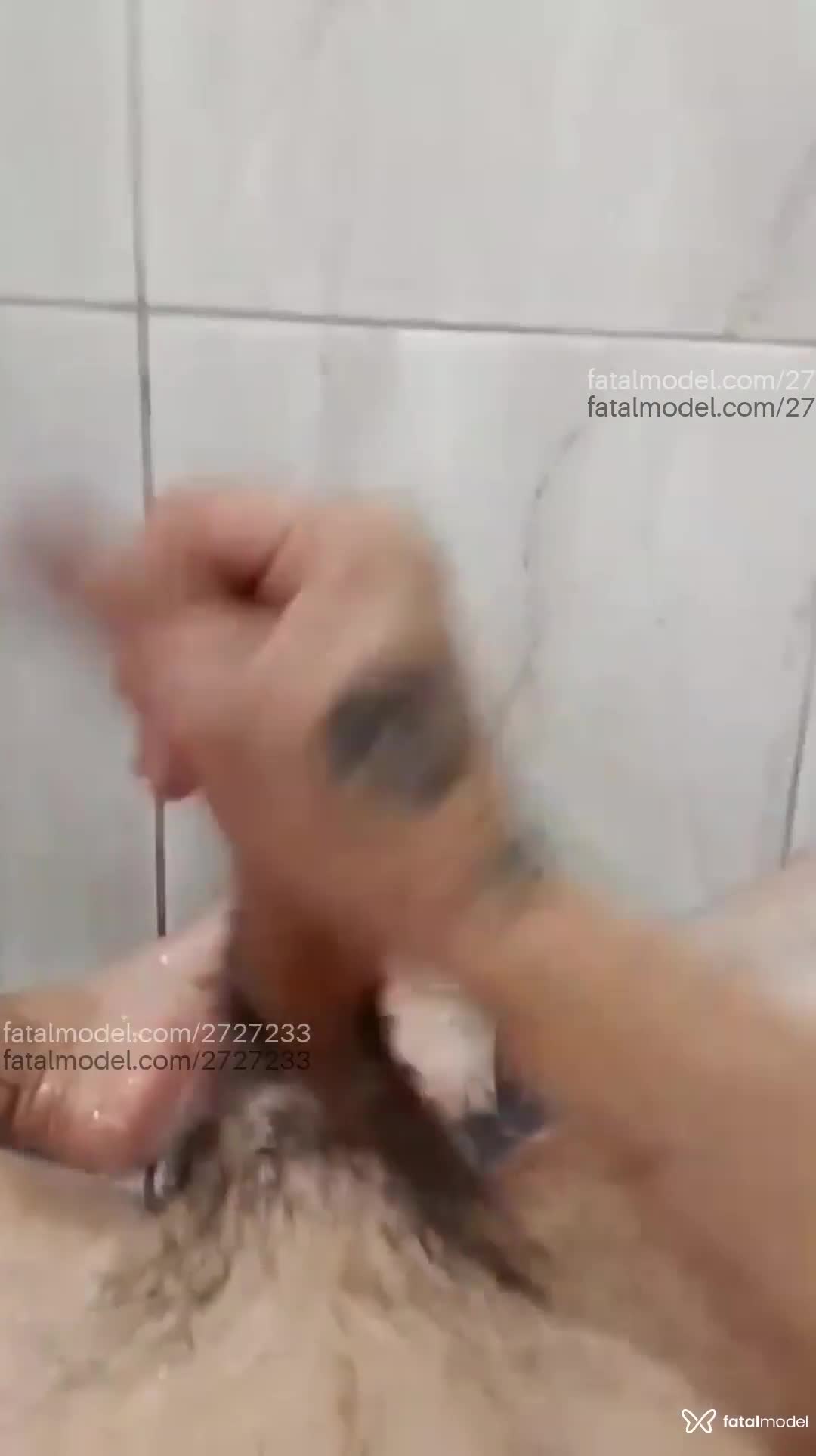 Acompanhante homem morena (o) de olhos castanhos em Itajaí - Bruno