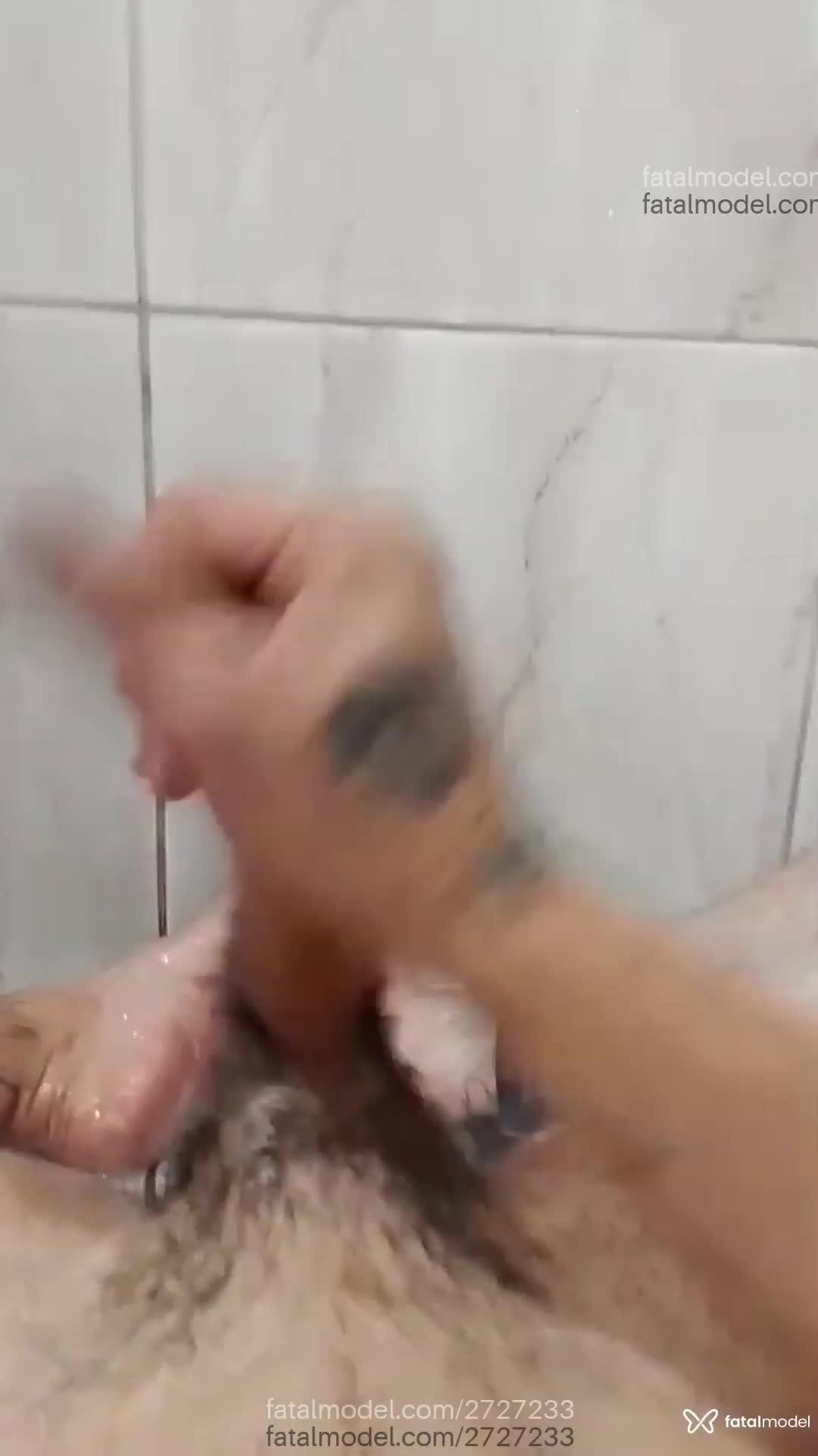 Acompanhante homem morena (o) de olhos castanhos em Itajaí - Bruno