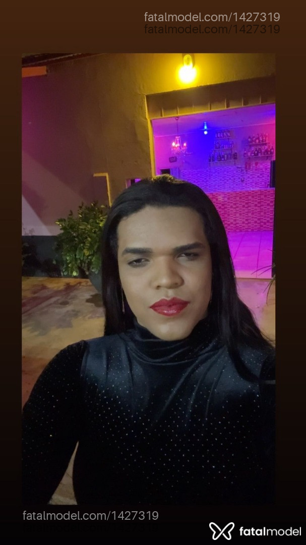 Acompanhante mulher trans morena (o) de olhos castanhos em Colíder Acompanhante mulher trans morena (o) de olhos castanhos em Colíder - Lauany