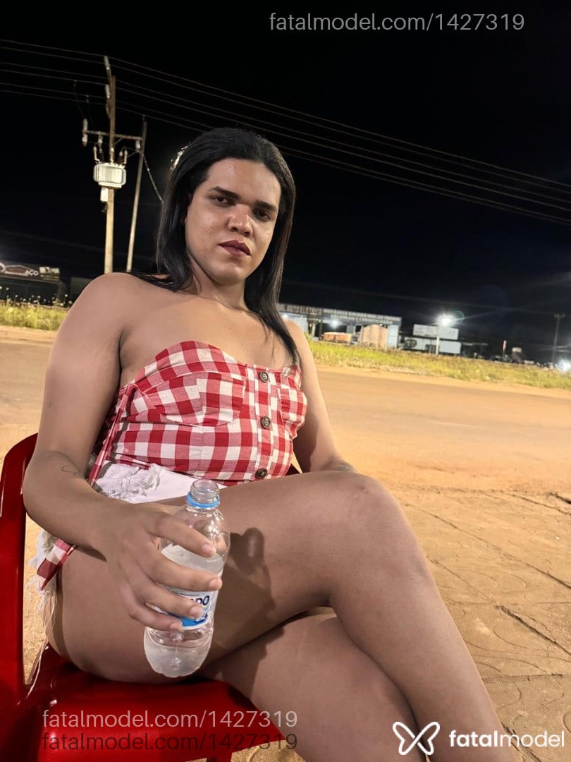 Acompanhante mulher trans morena (o) de olhos castanhos em Colíder Acompanhante mulher trans morena (o) de olhos castanhos em Colíder - Lauany