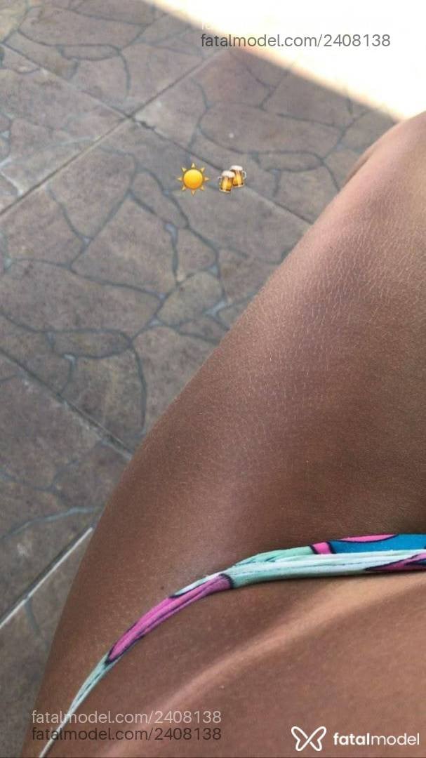 Acompanhante mulher com cabelo colorido de olhos castanhos em Sapucaia do Sul Acompanhante mulher com cabelo colorido de olhos castanhos em Sapucaia do Sul - Vitória Silva