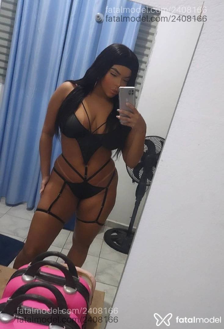 Acompanhante mulher com cabelo castanho de olhos mel em Pindamonhangaba Acompanhante mulher com cabelo castanho de olhos mel em Pindamonhangaba - Angel Collins