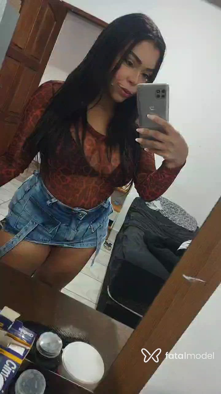Acompanhante mulher com cabelo castanho de olhos mel - Angel Collins