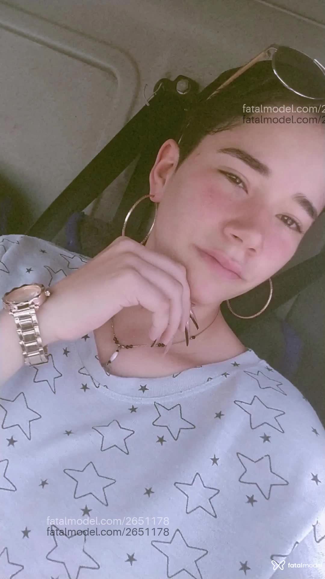 Acompanhante mulher com cabelo castanho de olhos castanhos em João Pessoa - Aurora Agnes
