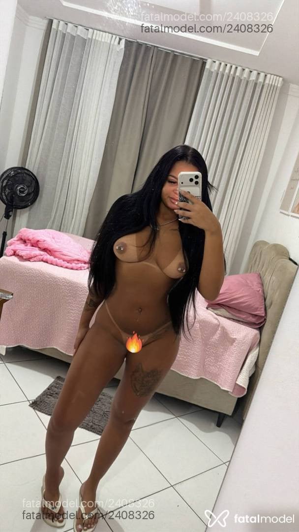 Acompanhante mulher morena (o) de olhos castanhos - Lara Prado