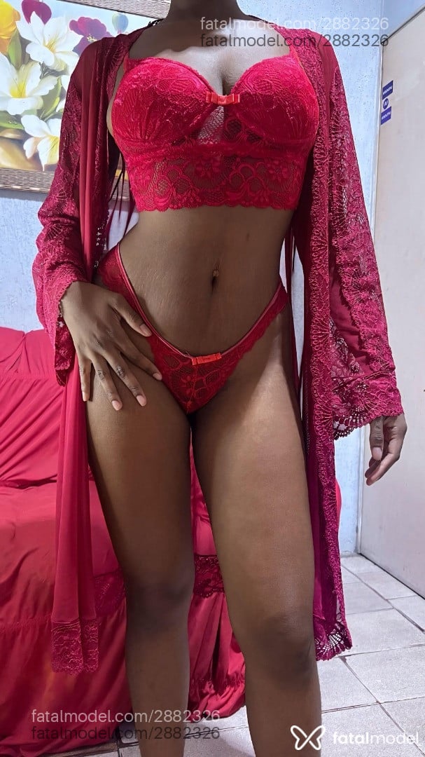 Acompanhante mulher morena (o) de olhos pretos em Belo Horizonte - Raissa