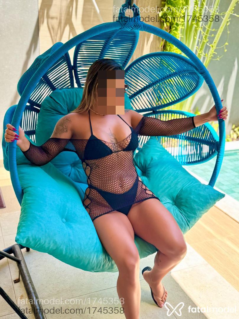 Acompanhante mulher loira (o) de olhos mel em João Pessoa Acompanhante mulher loira (o) de olhos mel em João Pessoa - Natasha Bitercount