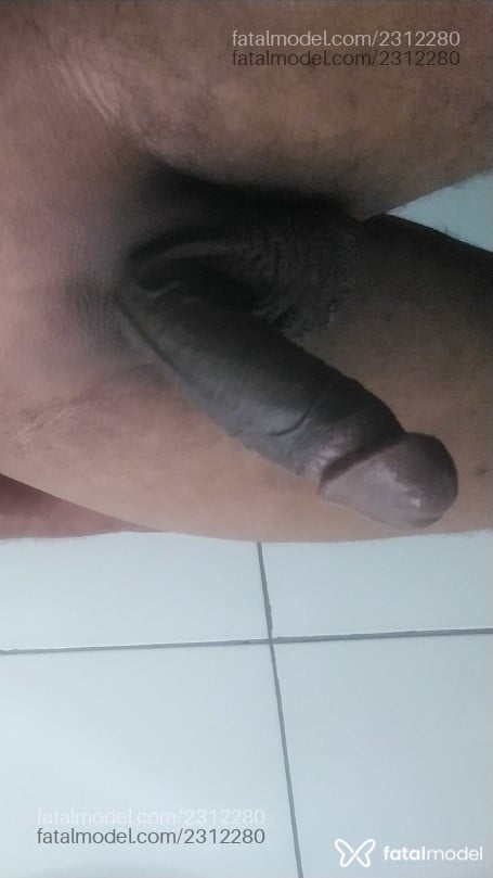Acompanhante homem morena (o) de olhos pretos em Sorriso Acompanhante homem morena (o) de olhos pretos em Sorriso - Pauzudogostoso