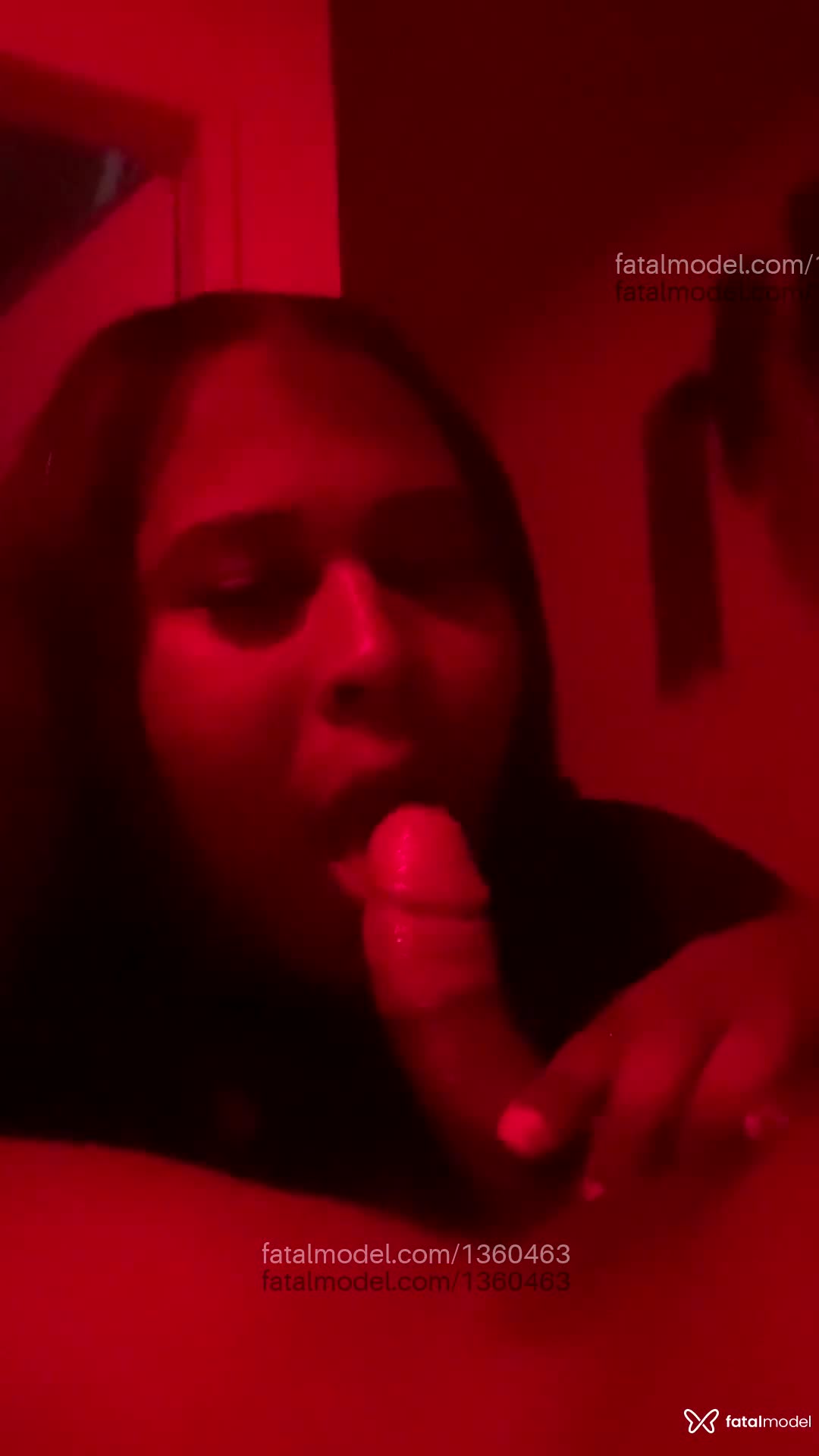 Acompanhante travesti com cabelo castanho de olhos castanhos em Juiz de Fora - Dhyana sampaio