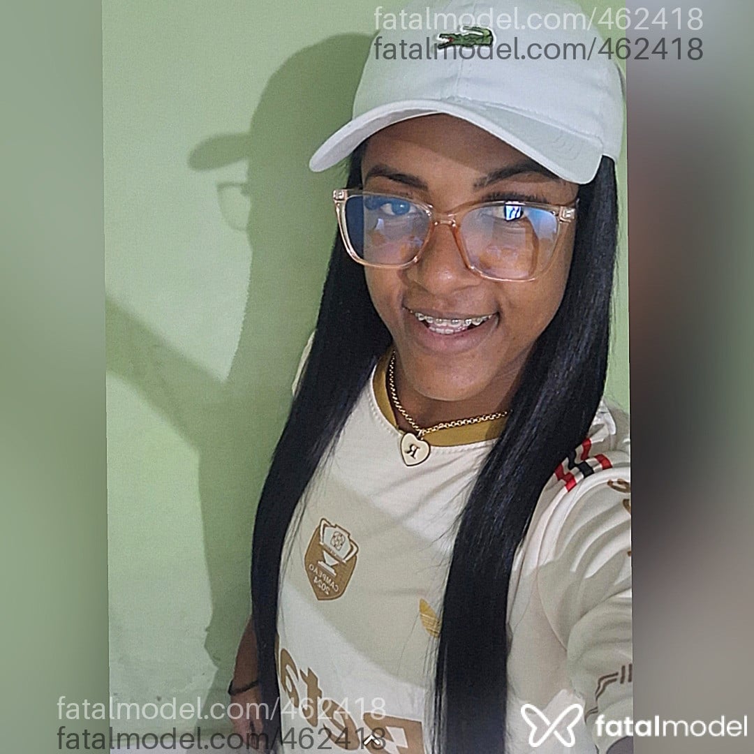 Acompanhante travesti ruiva (o) de olhos castanhos - Rafah Acompanhante travesti ruiva (o) de olhos castanhos - Rafah