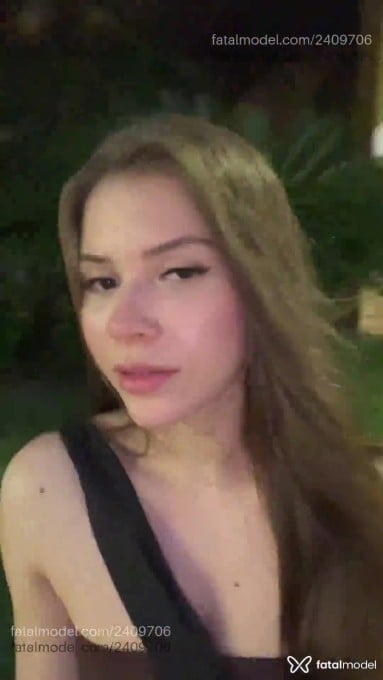 Acompanhante mulher com cabelo castanho de olhos castanhos - Angel