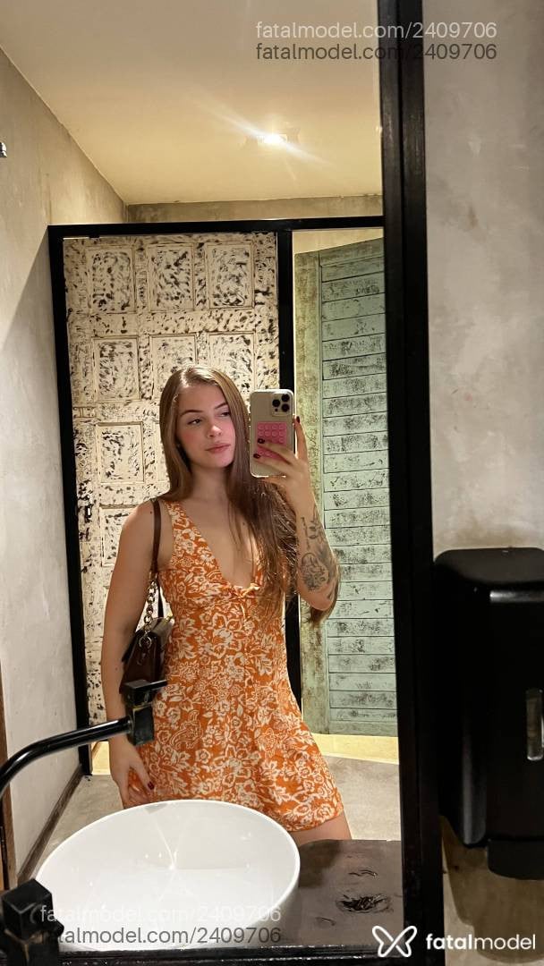 Acompanhante mulher com cabelo castanho de olhos castanhos em João Pessoa - Angel