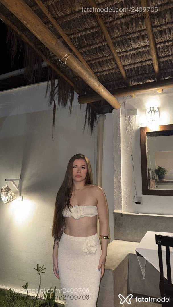Acompanhante mulher com cabelo castanho de olhos castanhos - Angel