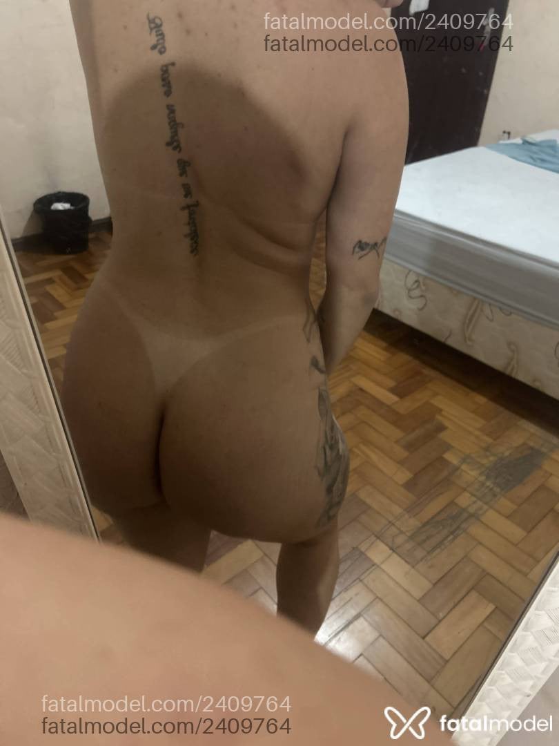 Acompanhante mulher loira (o) de olhos verdes - Rafaella