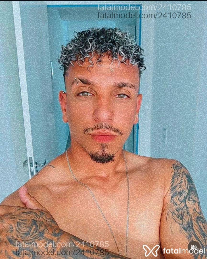 Acompanhante homem morena (o) de olhos verdes em Palhoça Acompanhante homem morena (o) de olhos verdes em Palhoça - Kauan Rodrigues