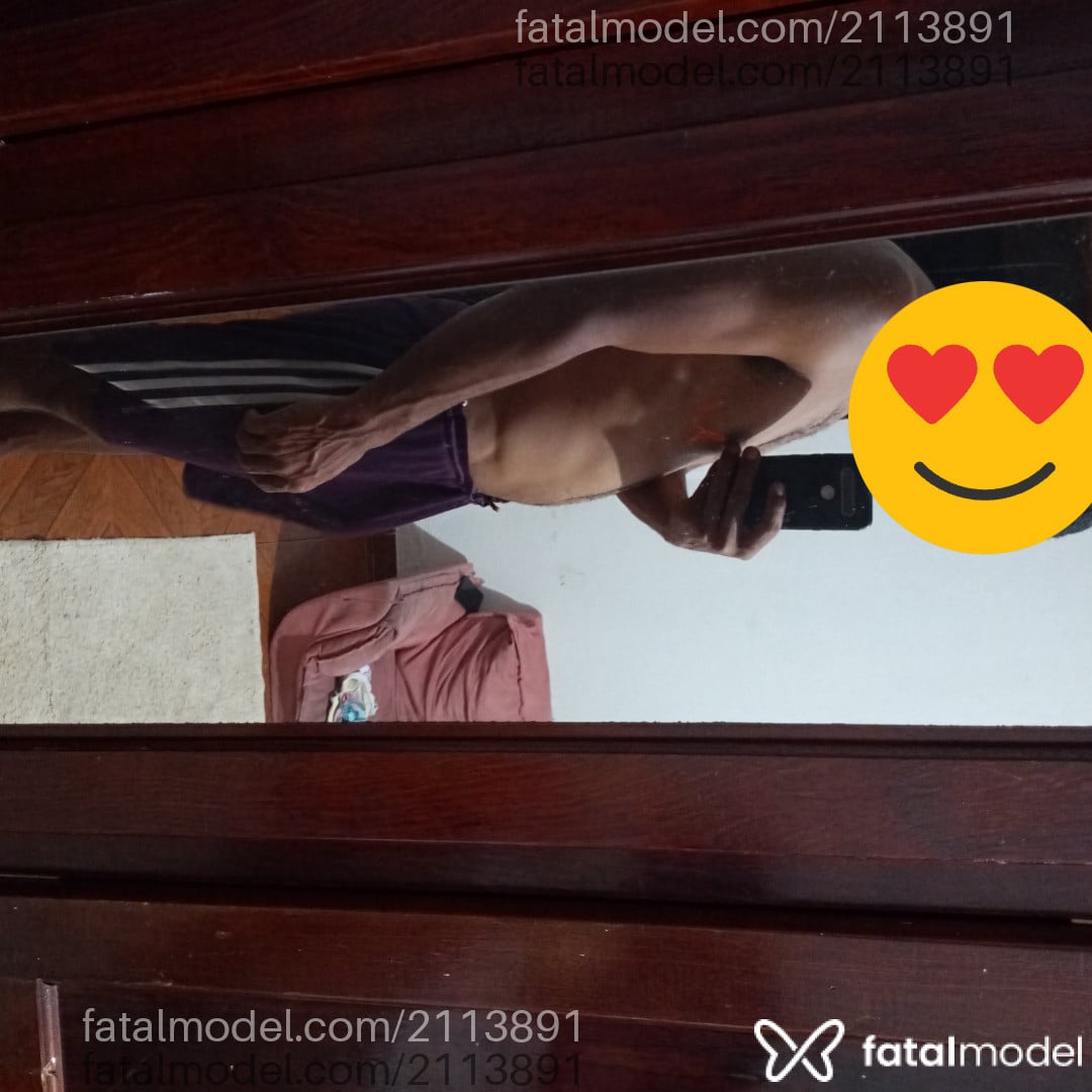 Acompanhante homem com cabelo castanho de olhos castanhos em Arapongas Acompanhante homem com cabelo castanho de olhos castanhos em Arapongas - Anderson