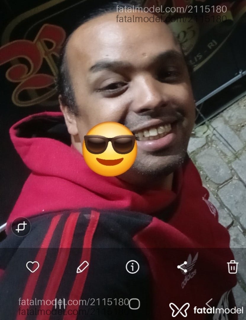 Acompanhante homem morena (o) de olhos pretos em Petrópolis - Thayller