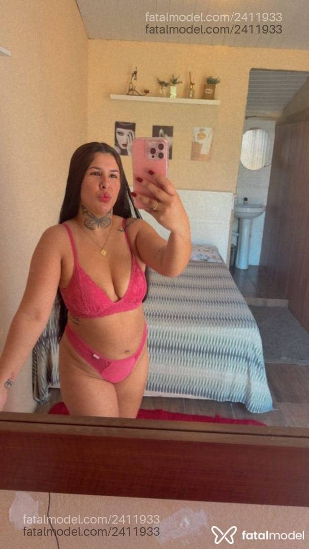 Acompanhante mulher morena (o) de olhos castanhos - Agatah Villar