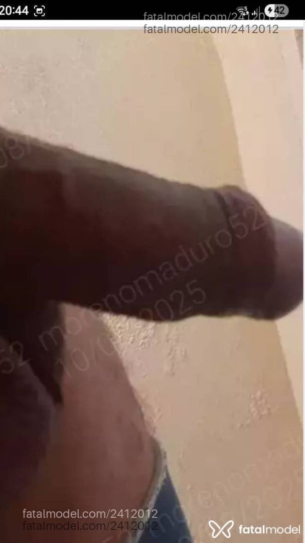 Acompanhante homem morena (o) de olhos castanhos em Osório - Morenocarinhoso