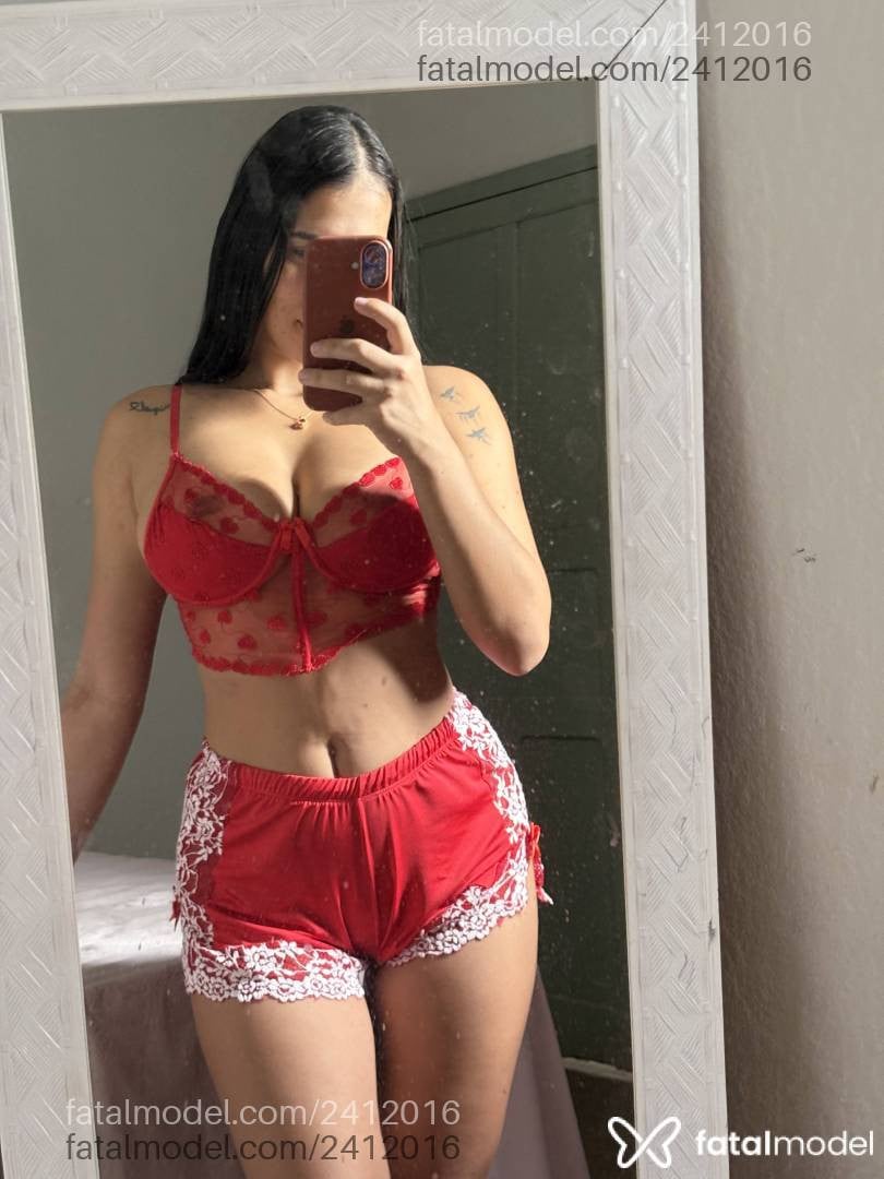 Acompanhante mulher morena (o) de olhos castanhos - Luna Cardel
