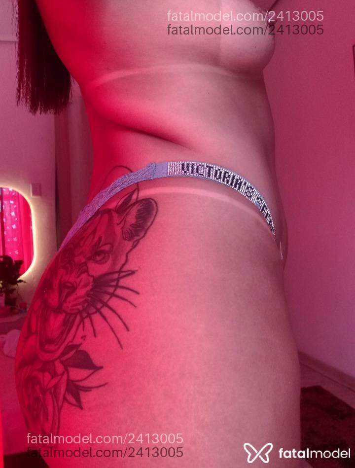 Acompanhante mulher morena (o) de olhos castanhos - Bia Santos
