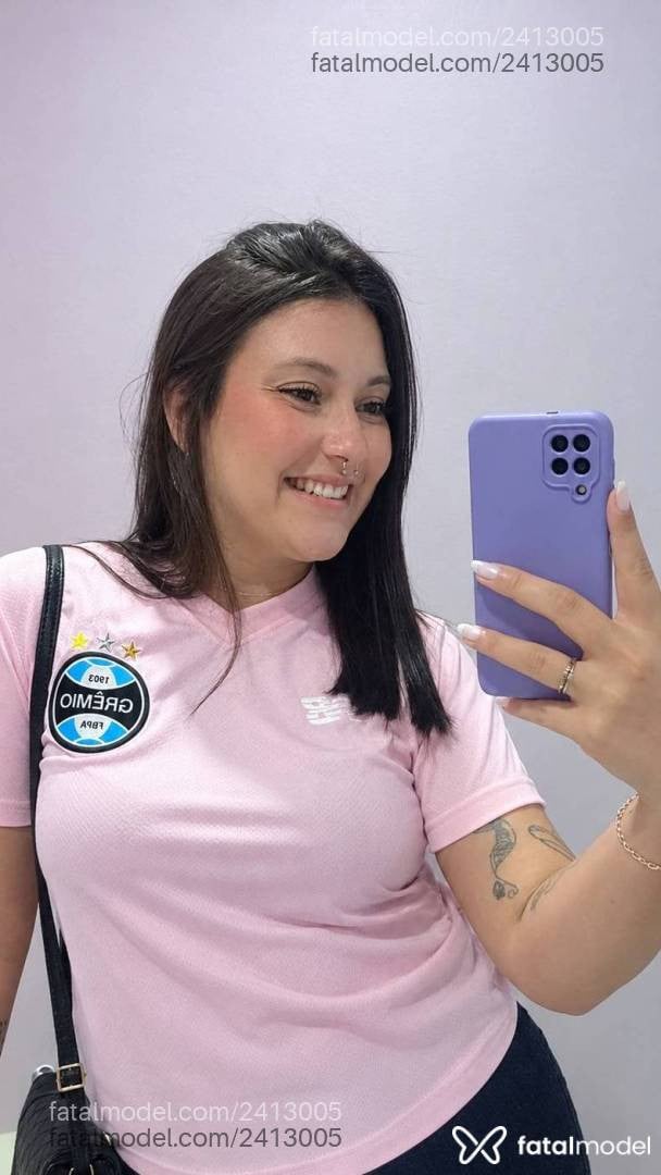 Acompanhante mulher morena (o) de olhos castanhos - Bia Santos