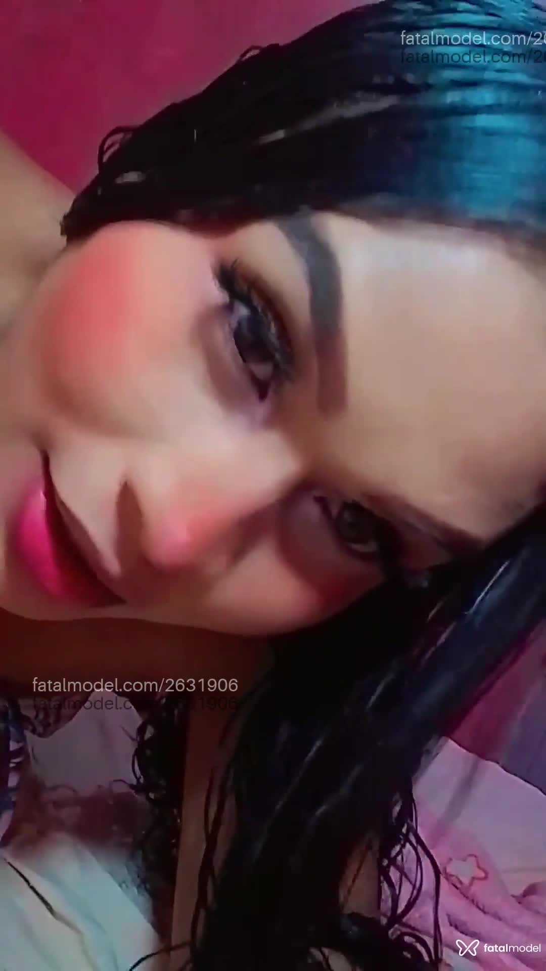 Acompanhante mulher trans morena (o) de olhos pretos em São Paulo - Mirella Barros