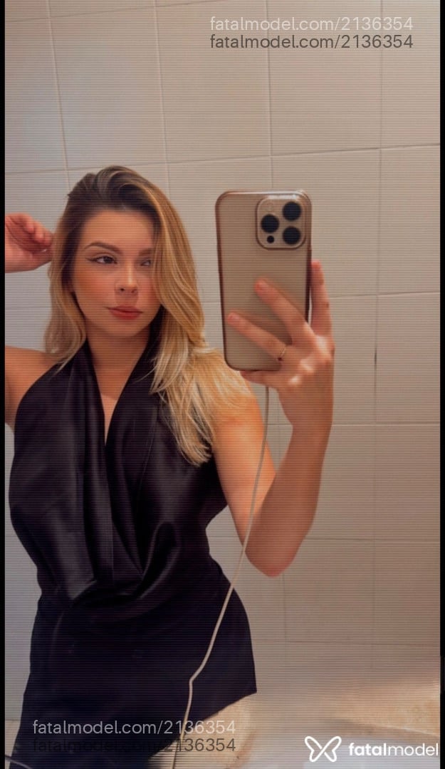 Acompanhante mulher loira (o) de olhos castanhos em Ijuí Acompanhante mulher loira (o) de olhos castanhos em Ijuí - Maria