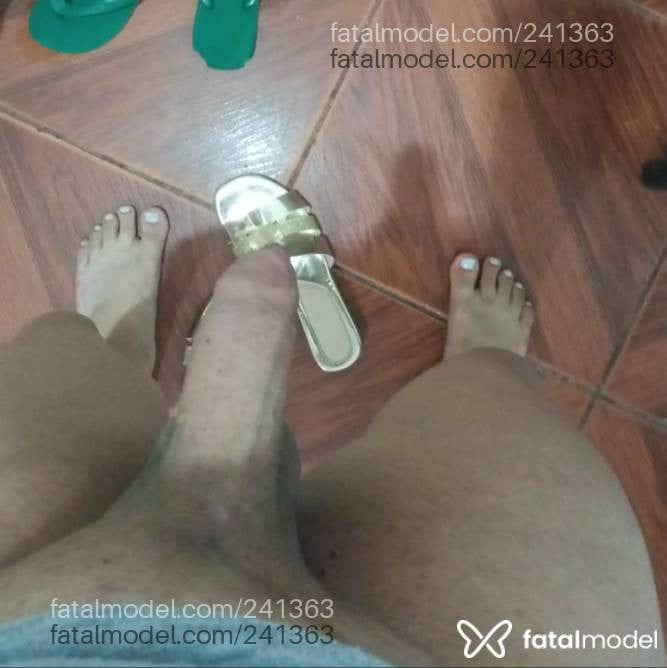 Acompanhante mulher trans morena (o) de olhos pretos - Suh Oliveira