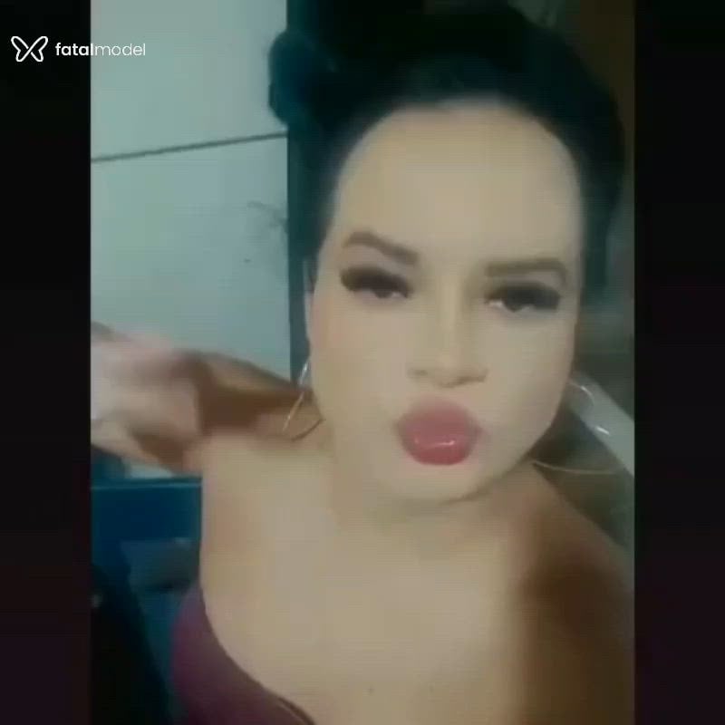 Acompanhante mulher trans morena (o) de olhos pretos em Gramado Acompanhante mulher trans morena (o) de olhos pretos em Gramado - Suellen Oliveira