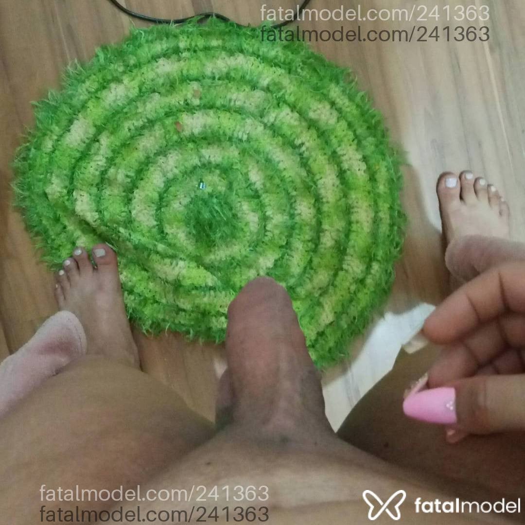 Acompanhante mulher trans morena (o) de olhos pretos - Suellen Oliveira
