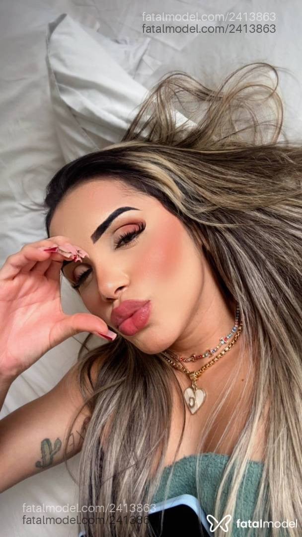 Acompanhante mulher loira (o) de olhos mel em São Luís - Carine