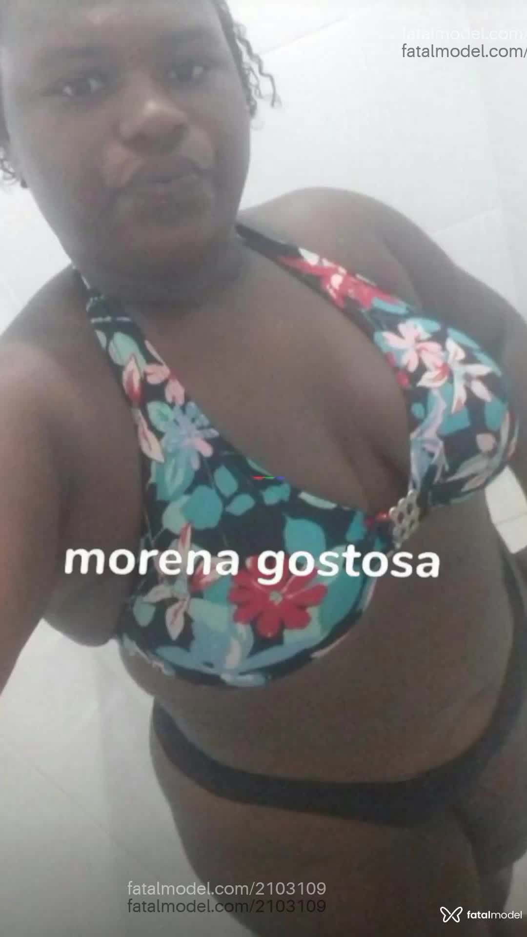 Acompanhante mulher morena (o) de olhos pretos - Vanessa