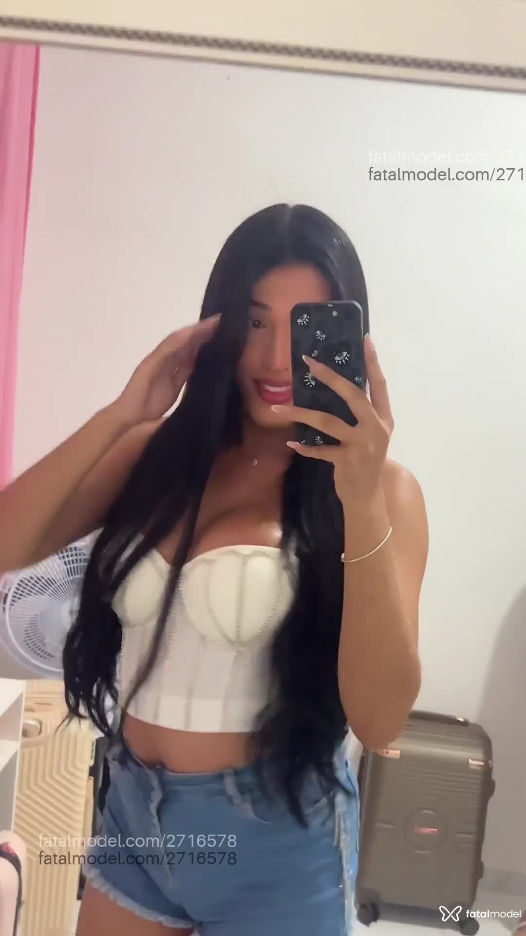 Acompanhante mulher trans morena (o) de olhos castanhos em Maceió - Tayla Martins