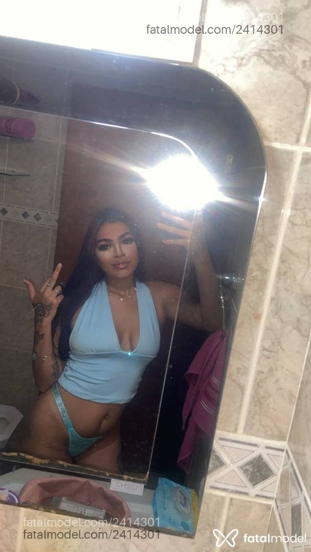 Acompanhante mulher morena (o) de olhos pretos - Jully
