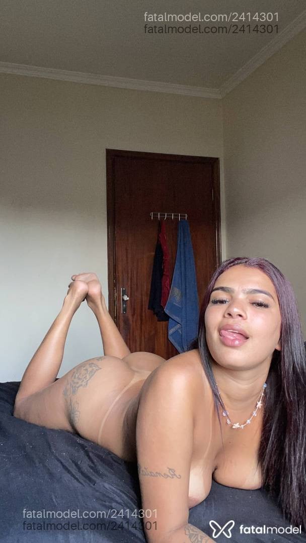Acompanhante mulher morena (o) de olhos pretos - Jully