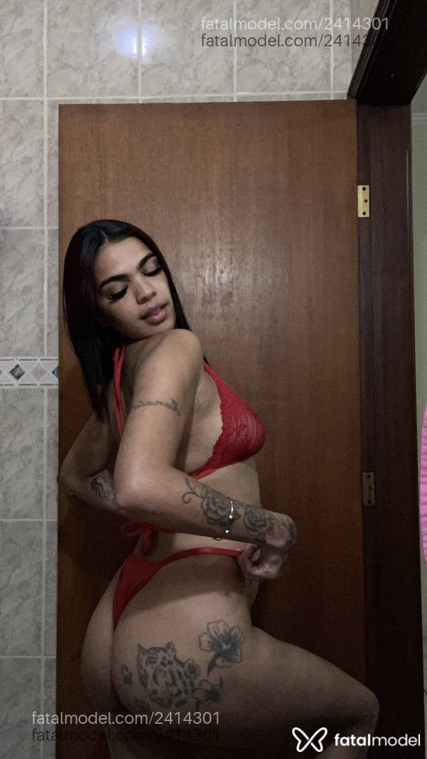 Acompanhante mulher morena (o) de olhos pretos - Jully