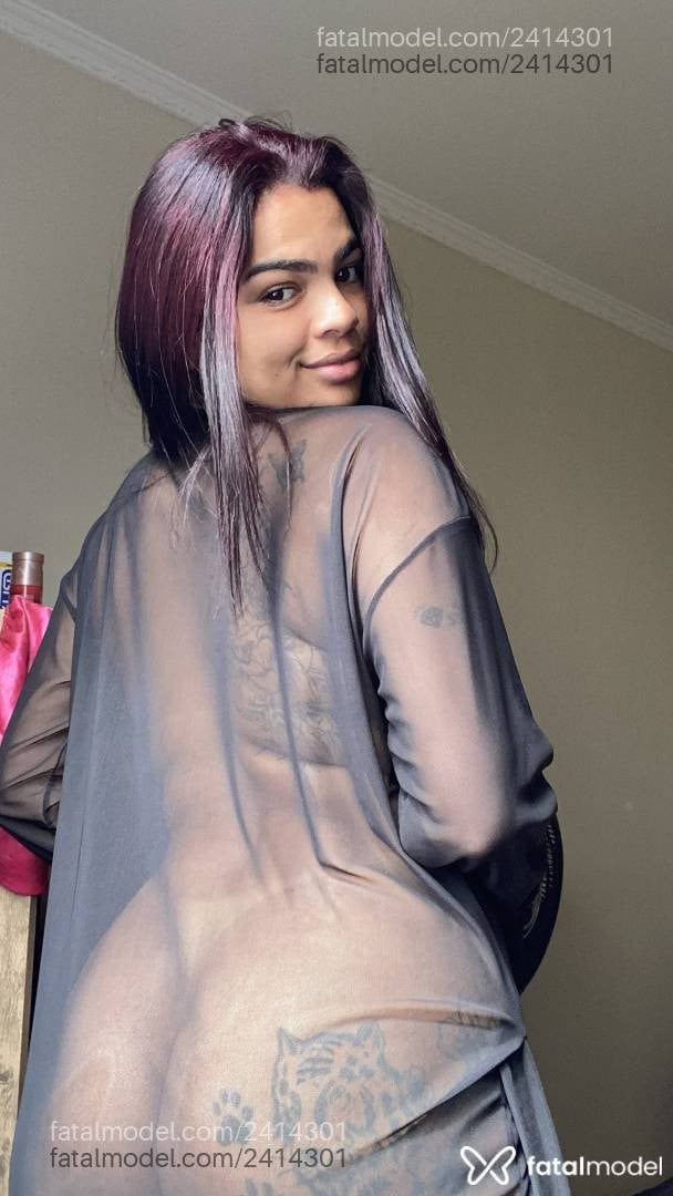 Acompanhante mulher morena (o) de olhos pretos - Jully