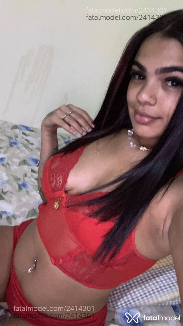 Acompanhante mulher morena (o) de olhos pretos - Jully