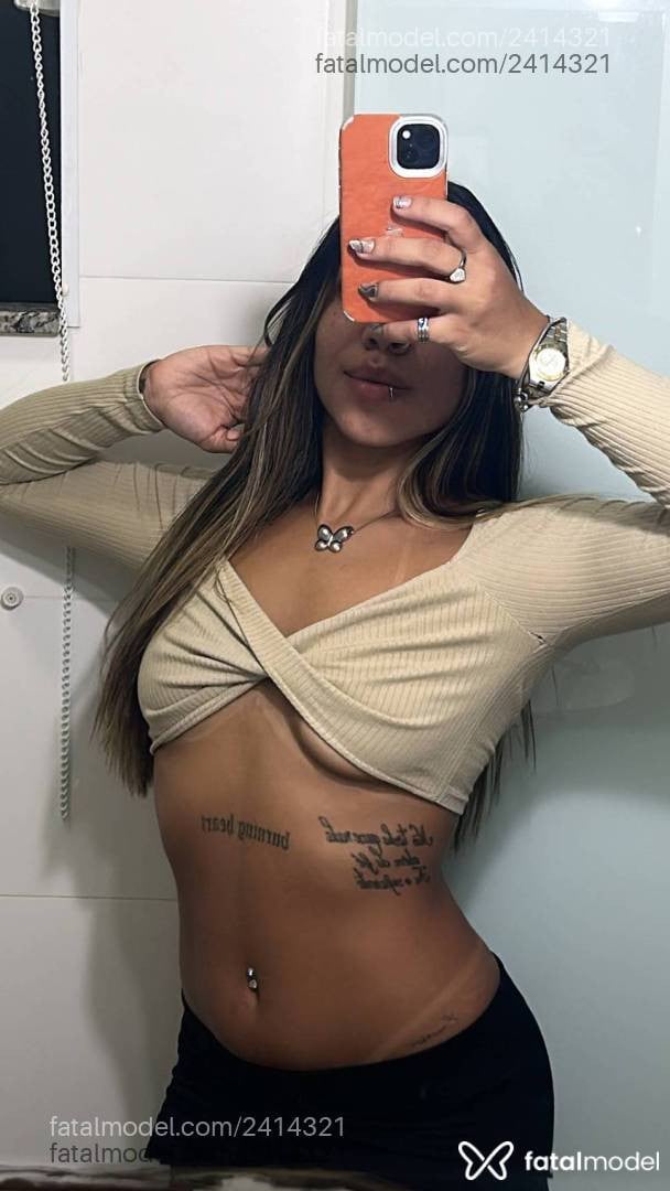 Acompanhante mulher loira (o) de olhos castanhos em Bauru - Heloa