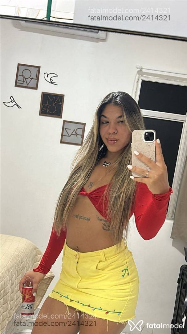 Acompanhante mulher loira (o) de olhos castanhos em Campina Grande - Heloa