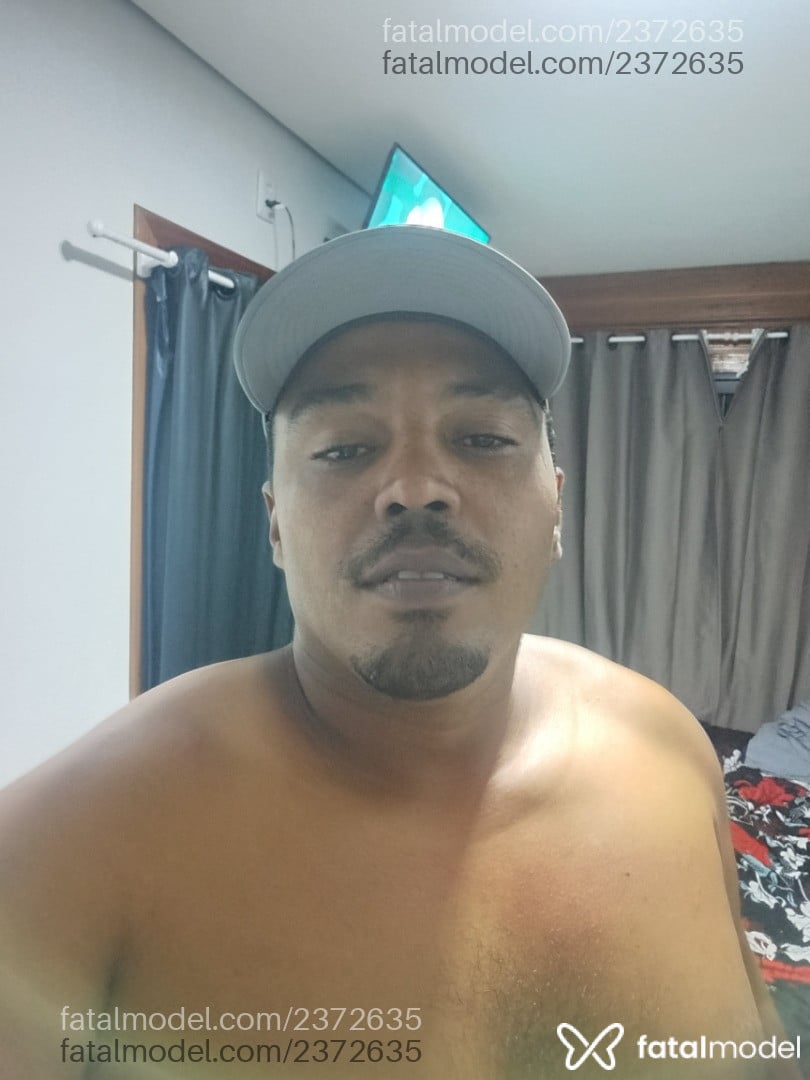 Acompanhante homem morena (o) de olhos castanhos em Sinop Acompanhante homem morena (o) de olhos castanhos em Sinop - Lupi