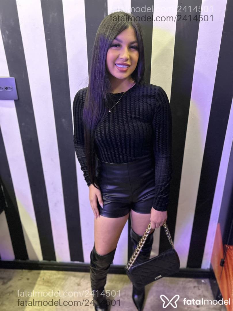 Acompanhante mulher morena (o) de olhos castanhos em São Bento do Sul - Thais