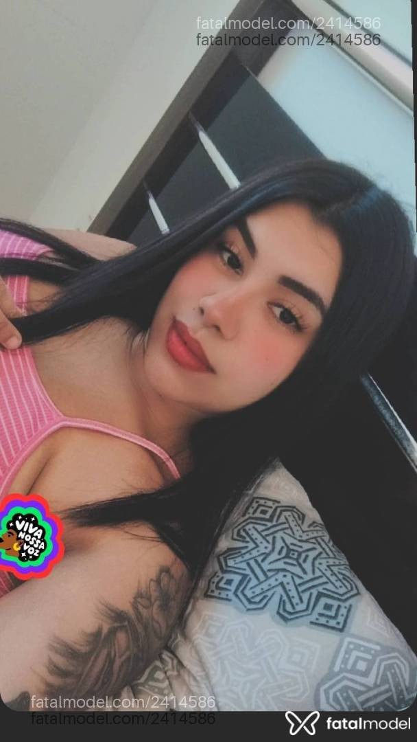 Acompanhante mulher morena (o) de olhos castanhos - Bia Trindade