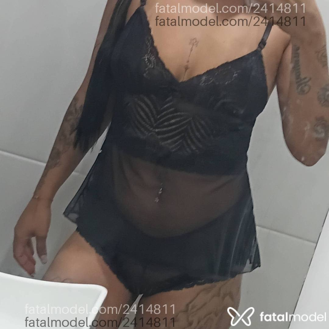 Acompanhante mulher morena (o) de olhos castanhos - Camila