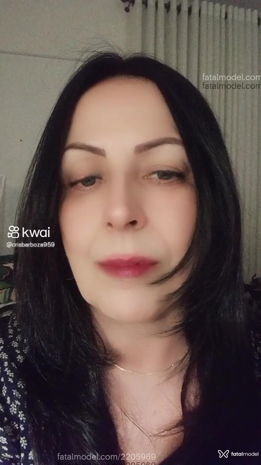 Acompanhante mulher com cabelo castanho de olhos castanhos em Porto Alegre - Luciana