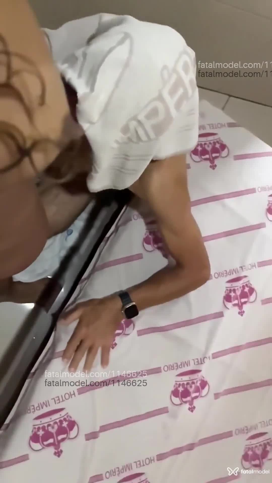 Acompanhante mulher trans morena (o) de olhos pretos em São Paulo - Candy Morena